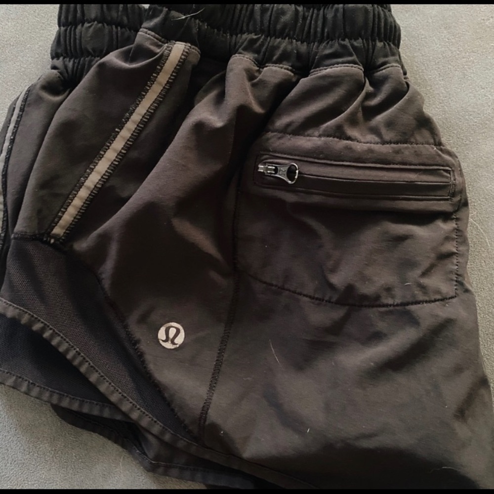 Lululemon Size 8 shorts